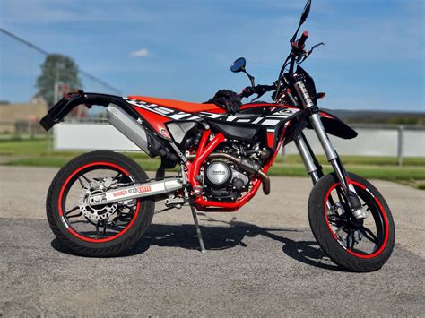 beta 125